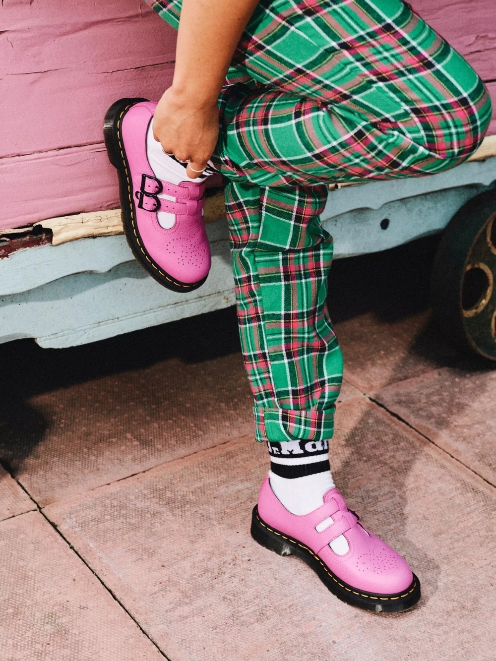 Dr. Martens Pink Double-Strap Mary Jane Platform Shoes Size 6